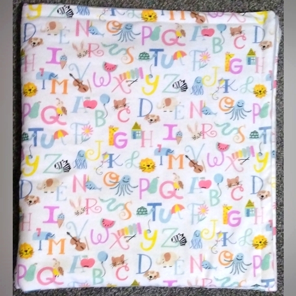 NWOT Handcrafted Baby Blanket 43" x 41" - Picture 3 of 4